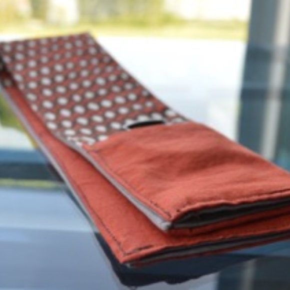 Orange Padded SLR Camera Strap Cover with lens cap pocket - Picture 2 of 4